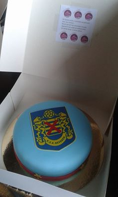 We wensen alle kwissers veel #succes vanavond!

Wie zou er naar huis gaan met deze taart?