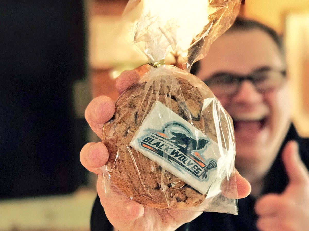chrisdillon1792's tweet photo. Thanks for the carbs today @Bill_OBrien96, @shawnevans1588 and @NEBlackWolves. Kick ass tomorrow night! #OnePack #WNLC https://t.co/xvETyQ8W7U