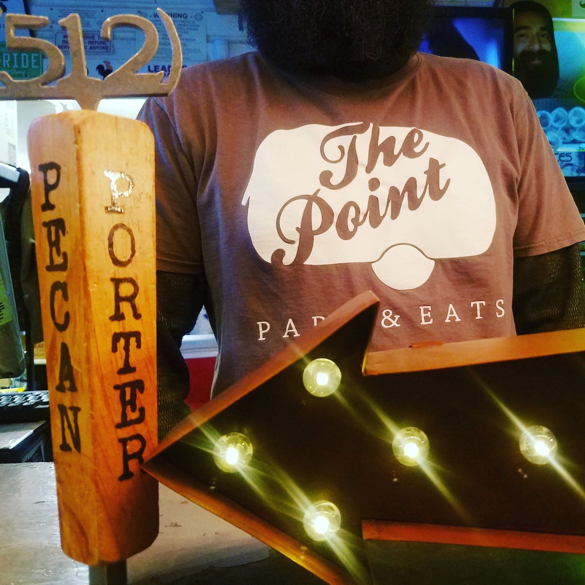 .<a href="/ninjapatton/">Ninja P</a> ☞ <a href="/caliente_grill/">Caliente Grill</a> <a href="/VietnameseTruck/">Pho-U Vietnamese</a> <a href="/ProviderSlider/">Slider Provider</a> @gusempanadas @CMLobster <a href="/art_donut/">The Art Of Donut</a> #JustTapped <a href="/512brewing/">(512) Brewing</a> #PecanPorter