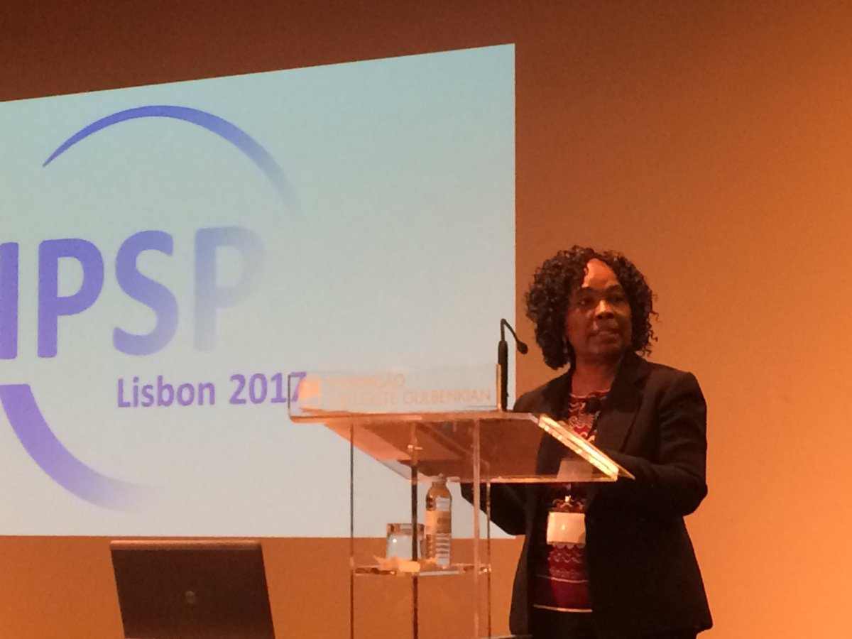 LawTransform's tweet photo. Taktiwaa Manuh presents #AfricanPerspectives on global#migrations & #involuntarymigration & #righttomobility at @FCGulbenkian #IPSP https://t.co/2cnv2AMYMe