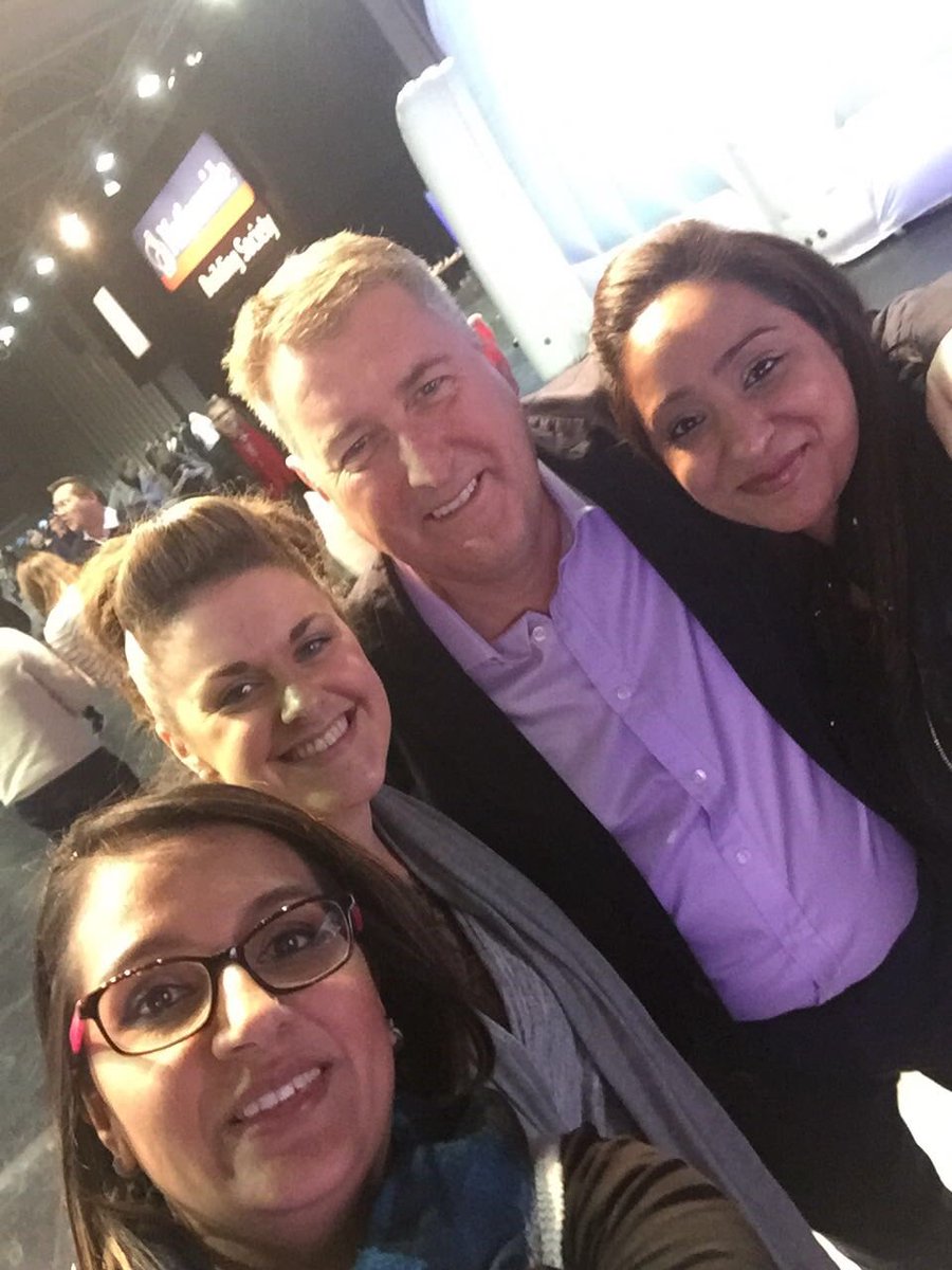 Kundi_S7's tweet photo. What an amazing day at #OurBigEvent Feeling proud to be a part of #TeamBuildingSocietyNationwide @NBSLondon https://t.co/KoI0av71Qv