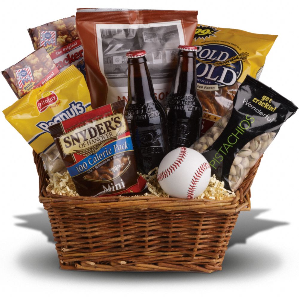 floristaus's tweet photo. Peanuts, pistachios, pretzels, beer and even a #cricket ball teamed up for 'Cricket Lovers' https://t.co/U2B2D9DBpj #Gift #AU #Giftbasket https://t.co/dVjebiRu27