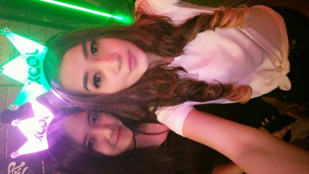 rahmaaey's tweet photo. #JOOXFriYayX2 #JOOXNight https://t.co/SxeNkb47TV