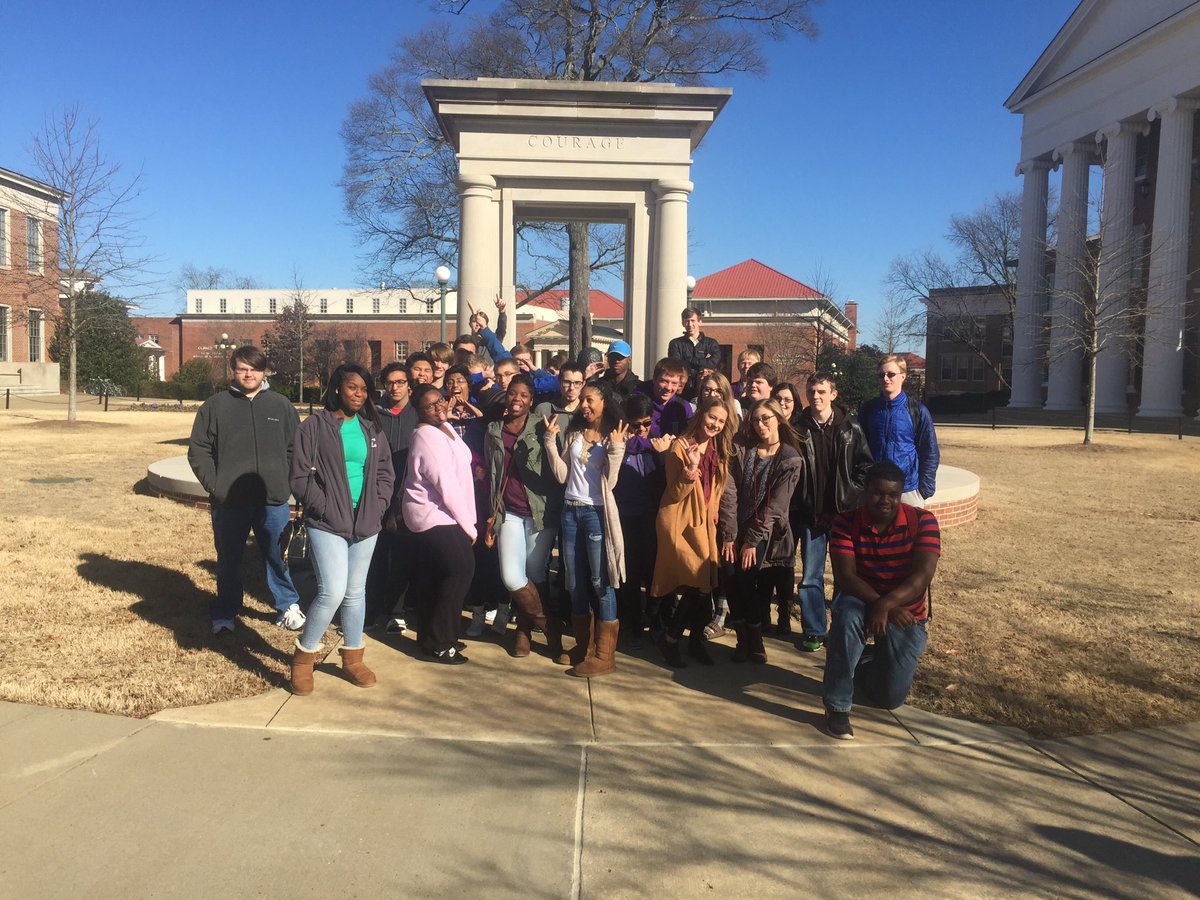 dchsjaguars's tweet photo. #DCRobotics toured the physics and CME at Ole Miss today. #TeamDCS #GreatDaytoBeAJag https://t.co/53yFpFHaDA
