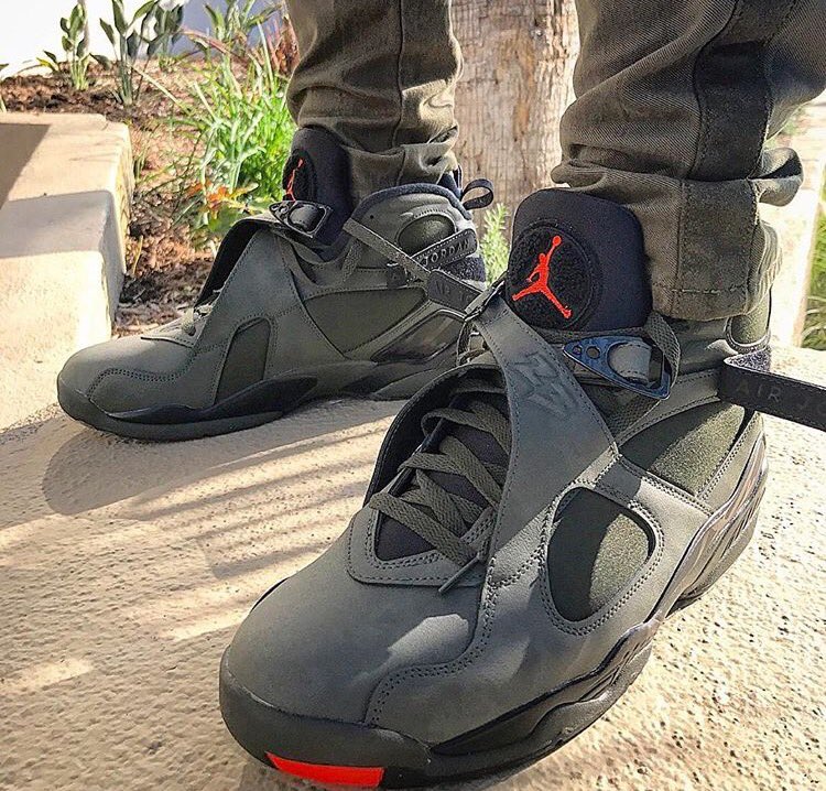 SneakerPics23's tweet photo. 😍😍 https://t.co/805NStGHpI