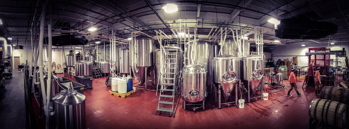 twobrewspodcast's tweet photo. Double batch of Tribute and canning at @14thStarBrewing #tribute https://t.co/uXDCIBGTi6