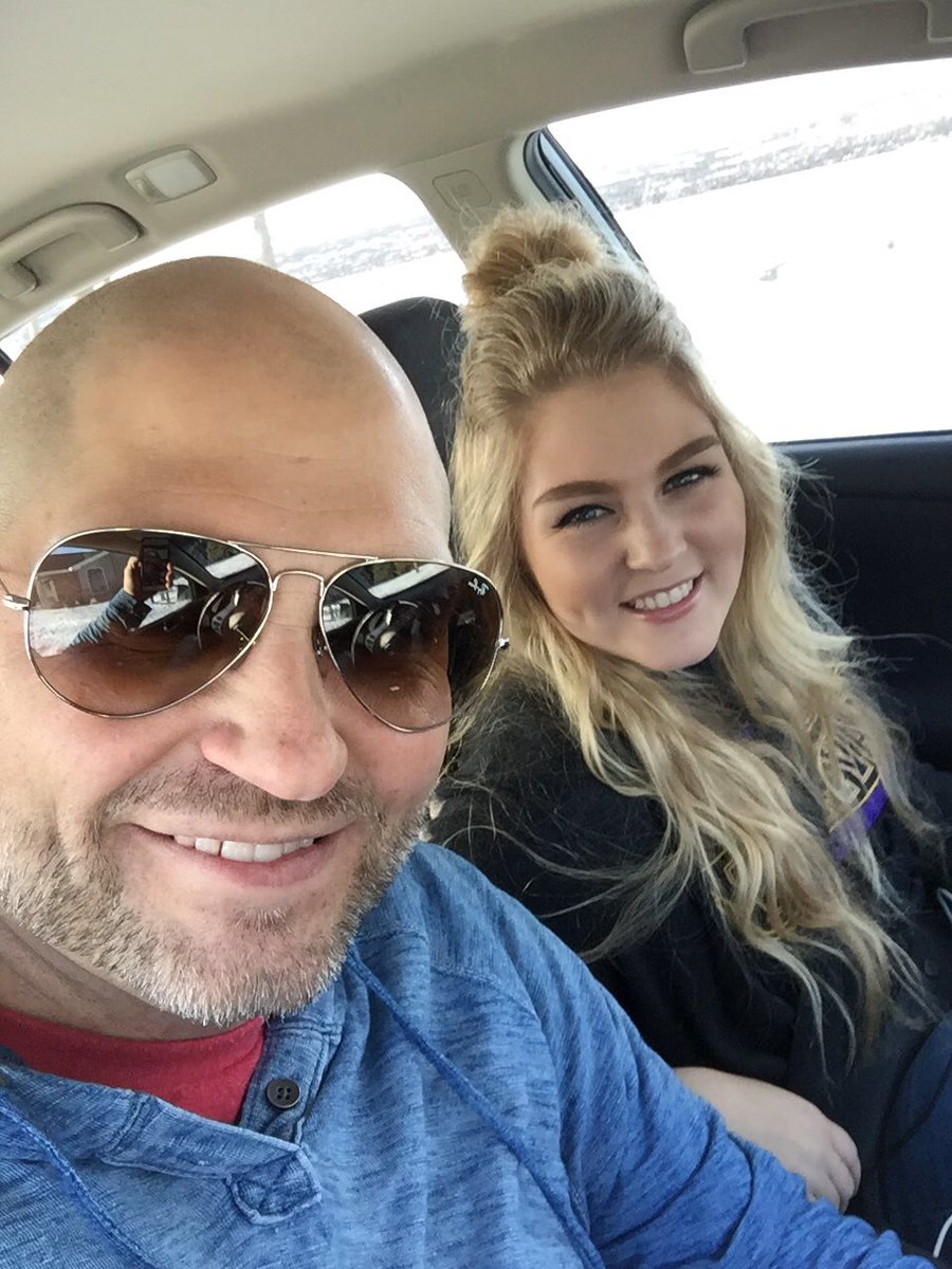 jdarthur20's tweet photo. #roadtrip #goMavs https://t.co/EEfSmqfvN4