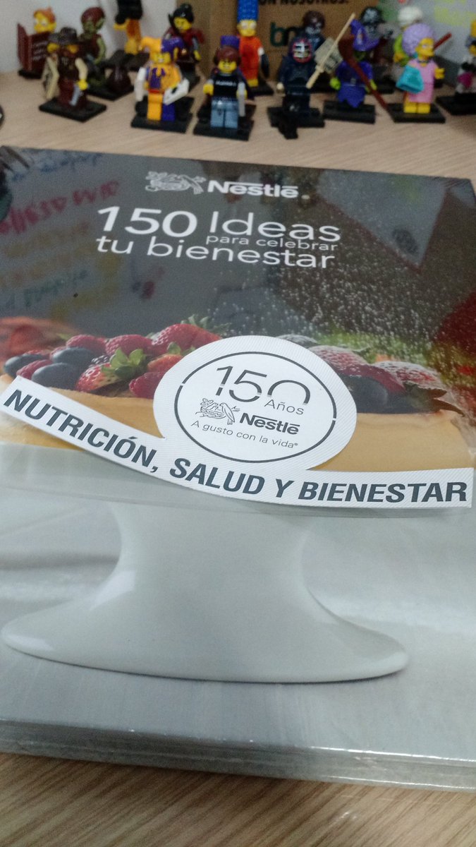 Cort3sWD's tweet photo. #LaFelicidad en forma de recetario :D yo también #SoyNESTLÉ https://t.co/vx46m59hIY