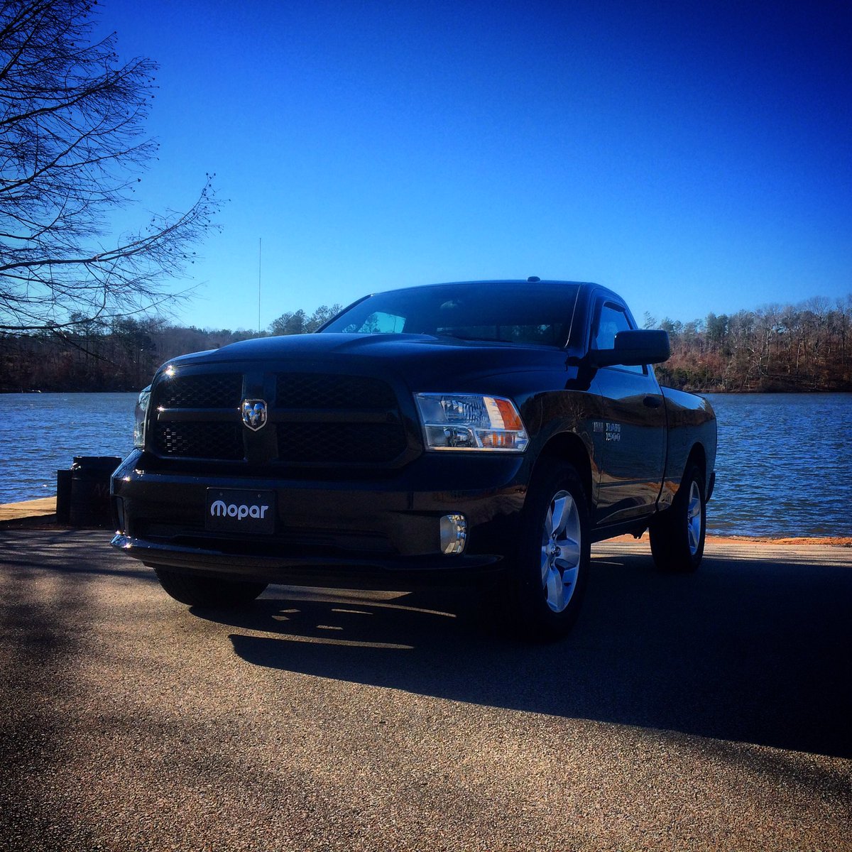 Moparjon_1982's tweet photo. Front End Friday @RamTrucks @FiatChrysler_NA #ram #Ram1500 #ramtrucks #ramexpress #mopar #MoparChat #fef #FrontEndFriday https://t.co/5CuEDfK3By