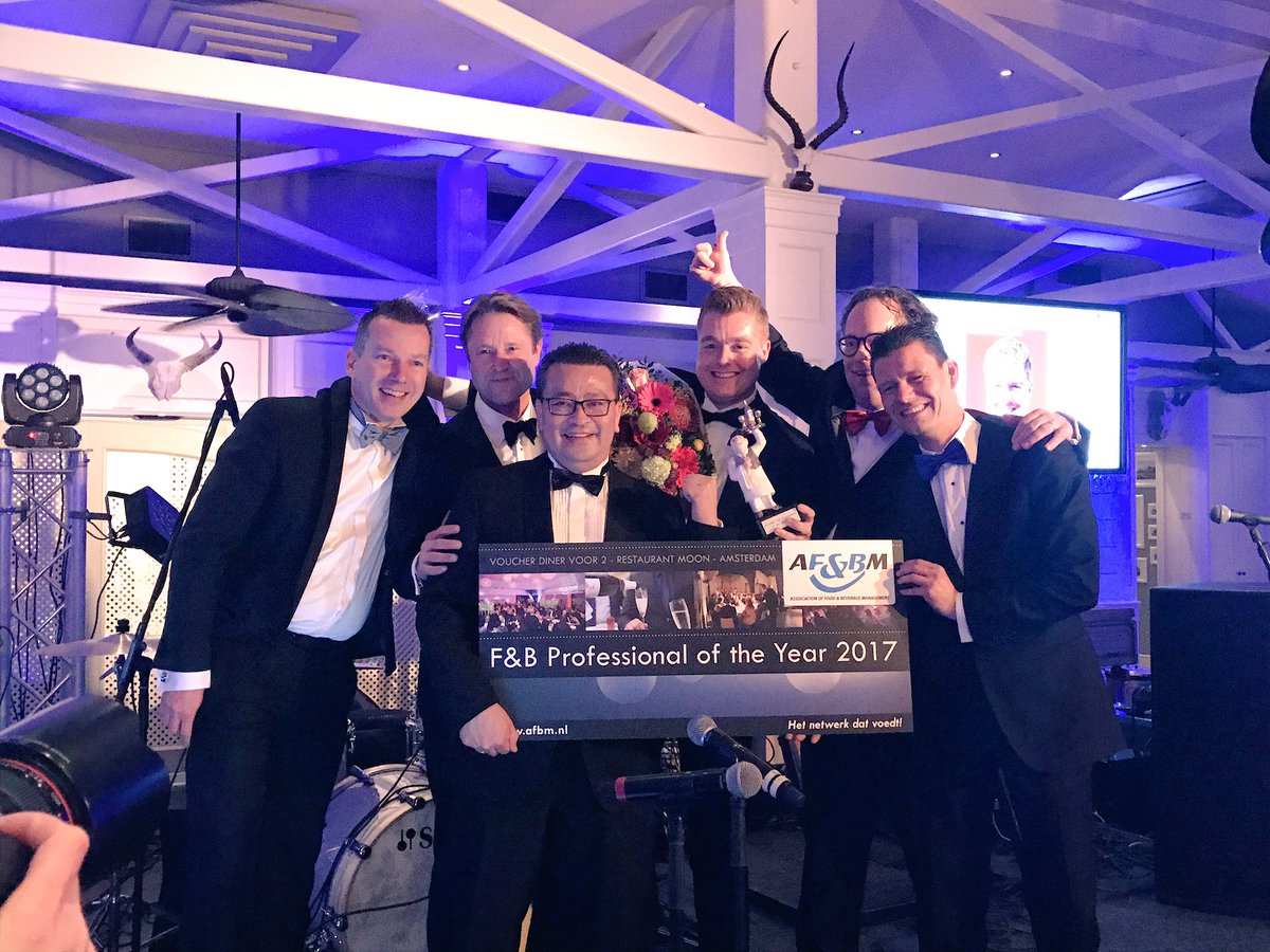 AF_BM's tweet photo. Maurice van Rossum van The Attention Group is F&amp;B Professional of the Year 2017! #FBPOTY17 https://t.co/6TC9lAwHOP