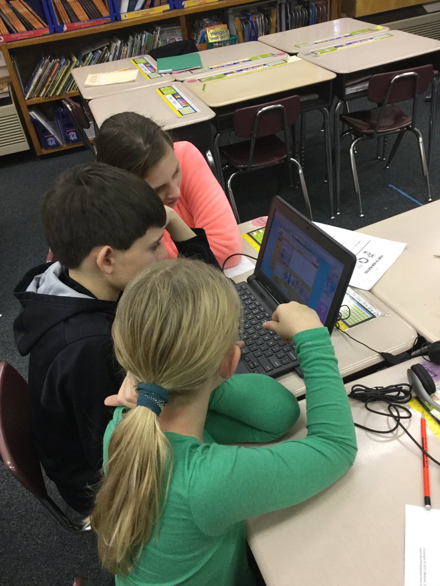 Mr_B_EMC's tweet photo. Creating comics!! @SASD_EMC #makebeliefcomix #pointofview https://t.co/2753rvmnr0