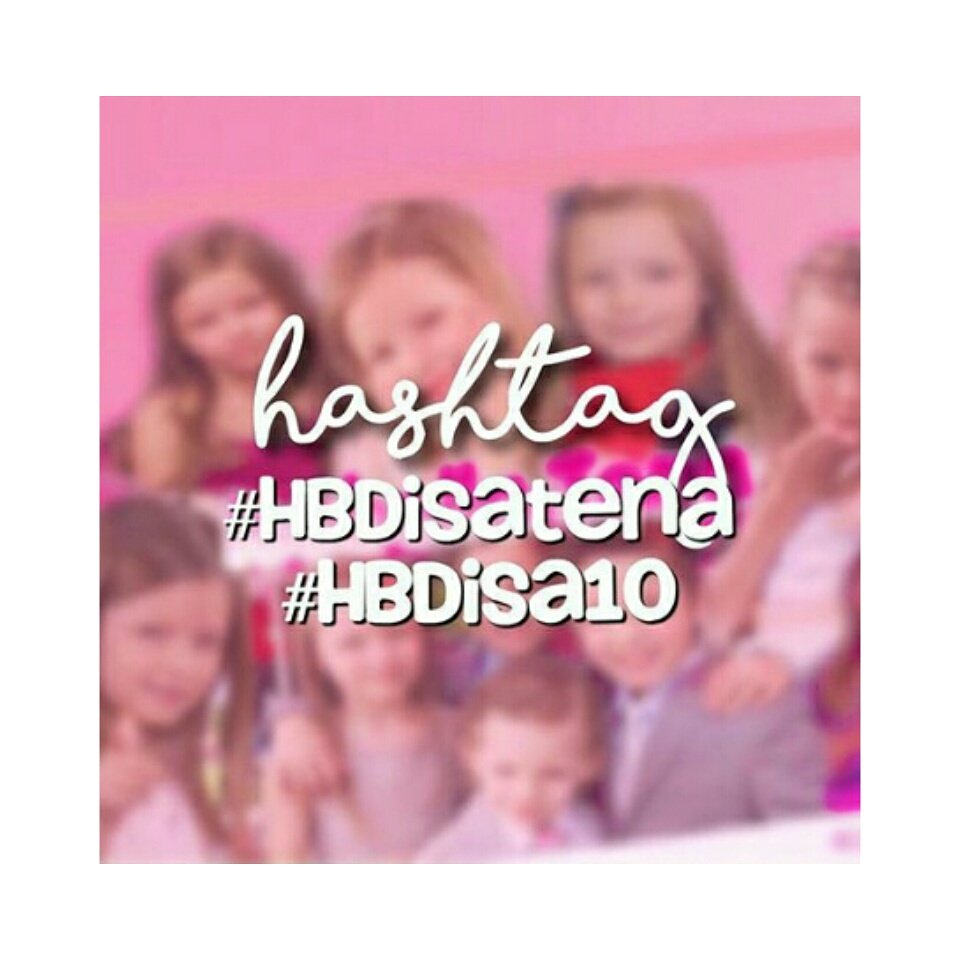 IsabellaTenaWeb's tweet photo. Hoy estamos de fiesta🎉🎈💕 #HBDIsaTena #HBDIsa10 @IsabellaTenaN https://t.co/z0dNzr96sU