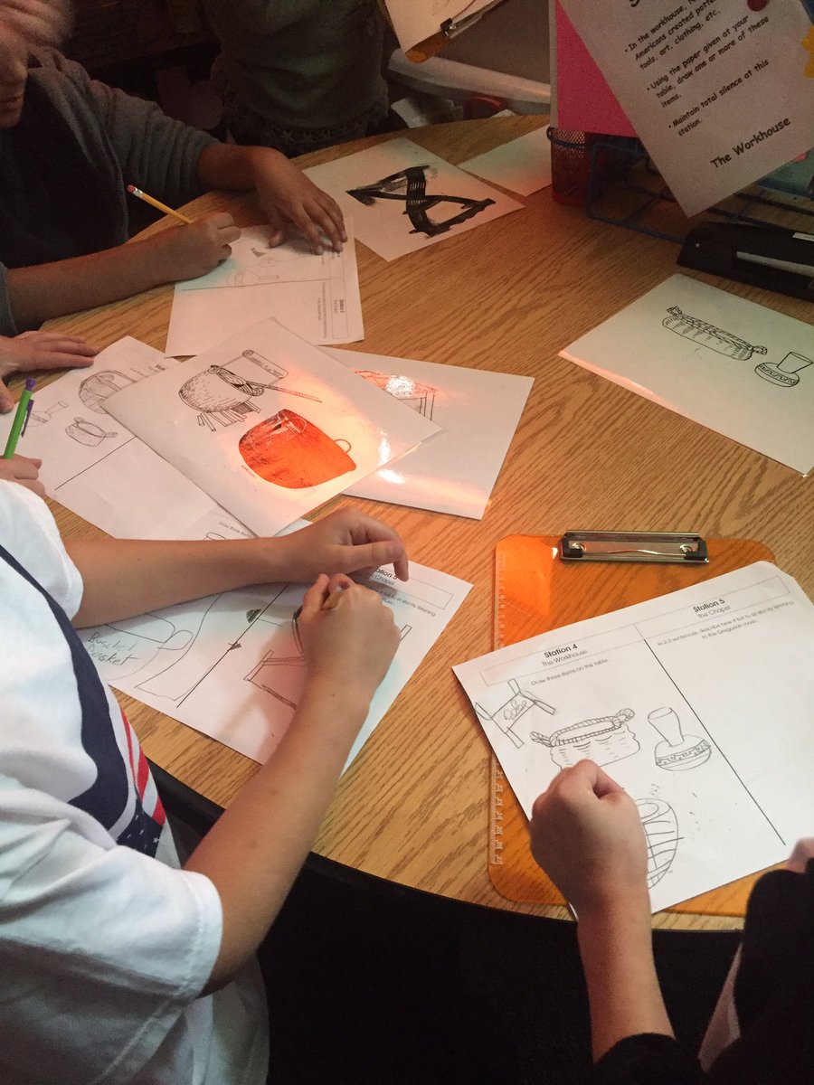 alundy0530's tweet photo. We had a peaceful and meaningful mission simulation in 4th grade today! #empathy #texashistory #missions @Jencsmith01 https://t.co/g1S1A6tu7j