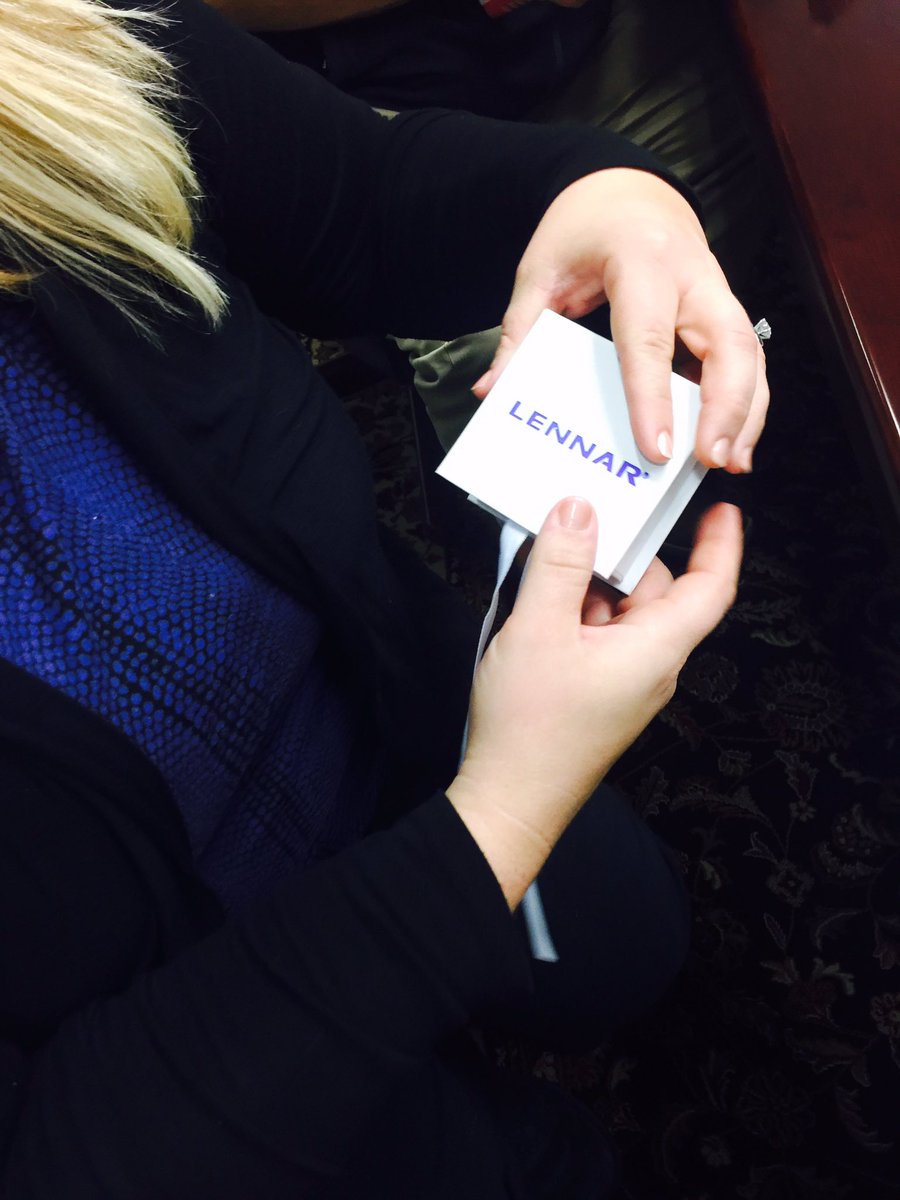 JWpropertysales's tweet photo. Happy client today  Thanks #lennar. I wonder what's in the box? Hmm? Key, maybe? ❤ it. #sanantoniorealestate #johnsonranch https://t.co/dG8U8pQp9n