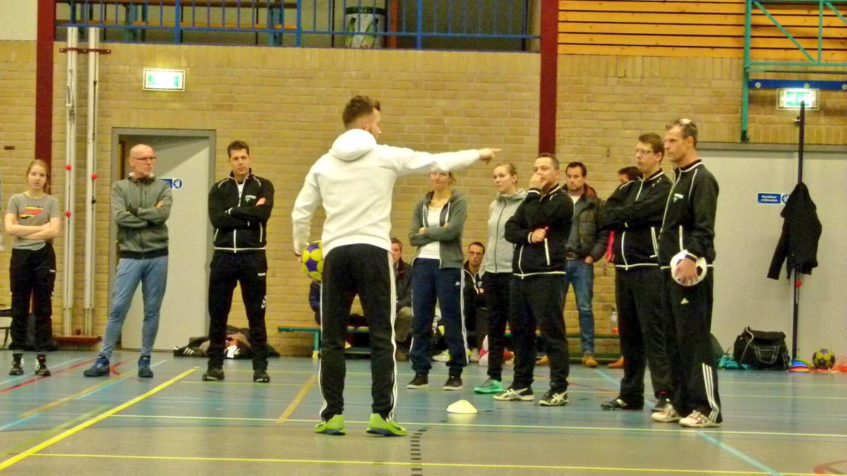 3 vrijdagavonden naar Zutphen waren zeker geen straf! <a href="/KVZ2000/">KVZ2000</a> trainers, bedankt voor deze avonden! #clubinontwikkeling #clinics