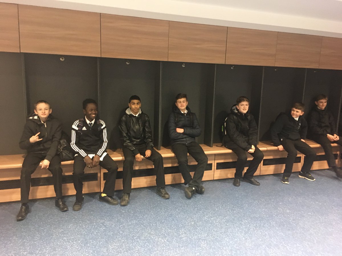 Louiseparry14's tweet photo. Amazing day for pupils who have worked so hard for their SWEET qualification. @willowshigh @CardiffCityFC https://t.co/8Mkh2zl2pm