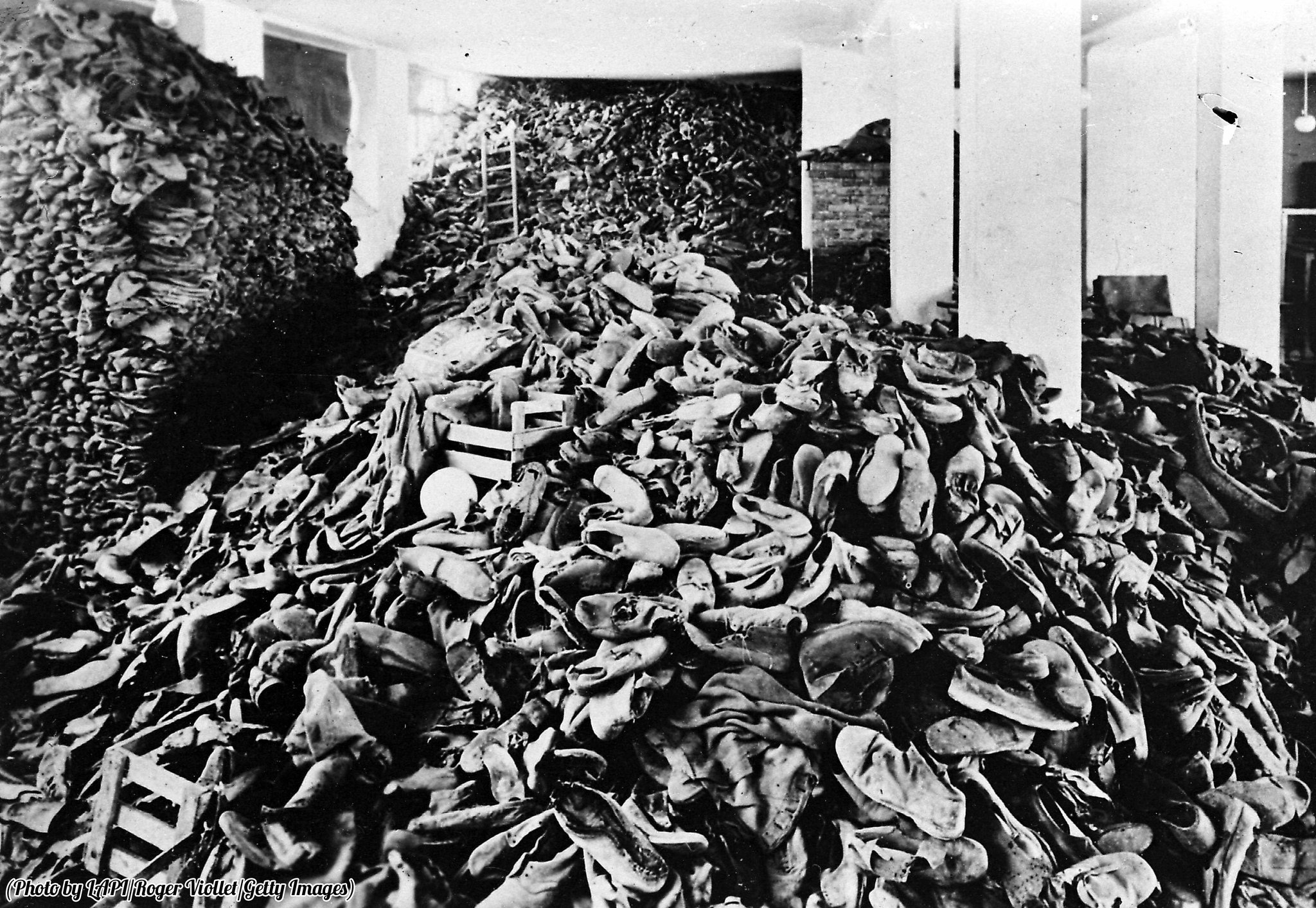 History In Pictures on Twitter "Today, on the anniversary of the