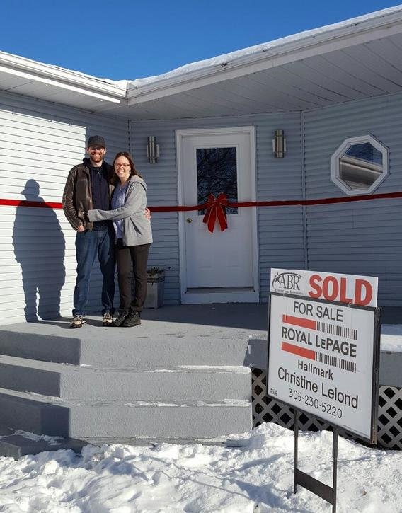 ChristineLelond's tweet image. Making Big Dreams come true. 
Congratulations to my #RepeatVIPs Nicole &amp;amp; Rob on your Dream Acreage! #ABRSOLD  #RENE  christinelelond.com