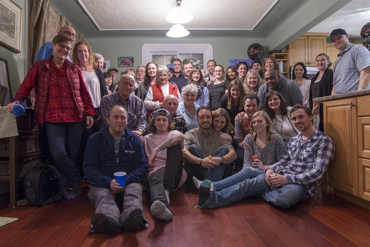 Lifesgood911's tweet photo. Biggest surprise of my life...arrived home from my trip, houseful of family/friends! Feeling the love!
#grateful #surpriseparty #LifeIsGood https://t.co/nJ9DfsINOX