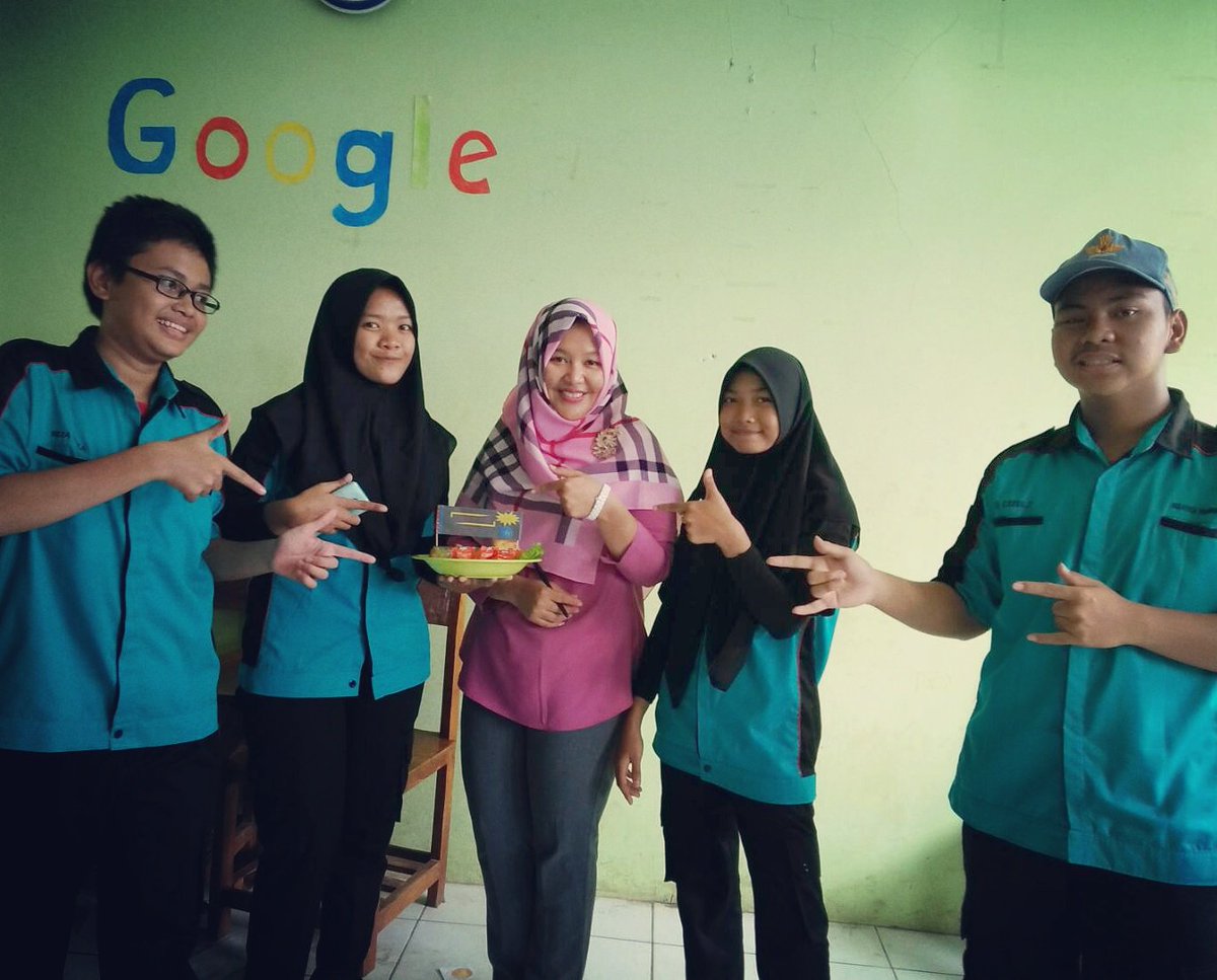 RaiskyHanum's tweet photo. Bisa masak kan gua :v https://t.co/cKKQcznkJ3