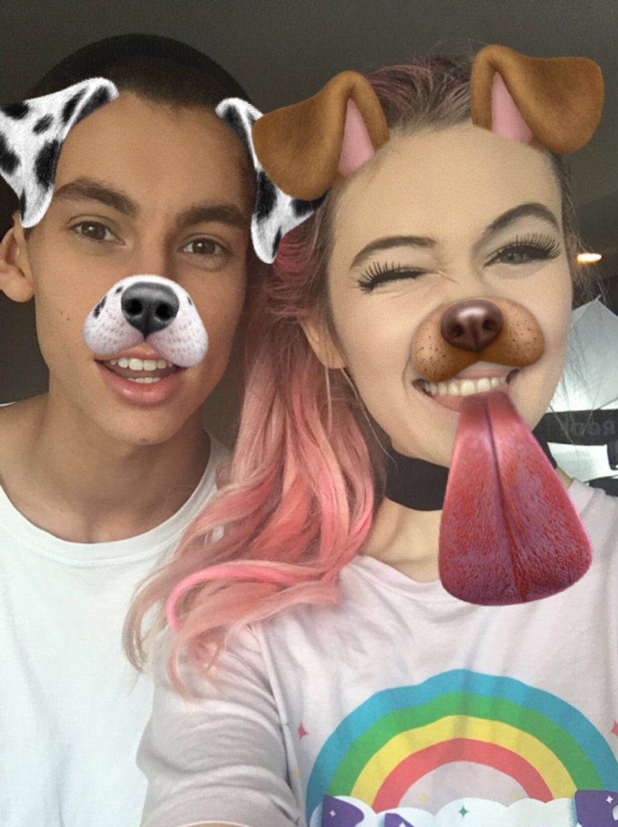 jessiepaege's tweet photo. collabing with this one today 🎧 @JackBaran https://t.co/RfM9DuATk4