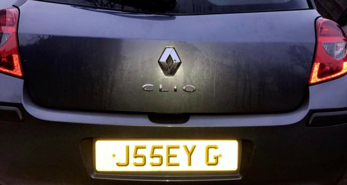 Illegal Number Plate tweet media