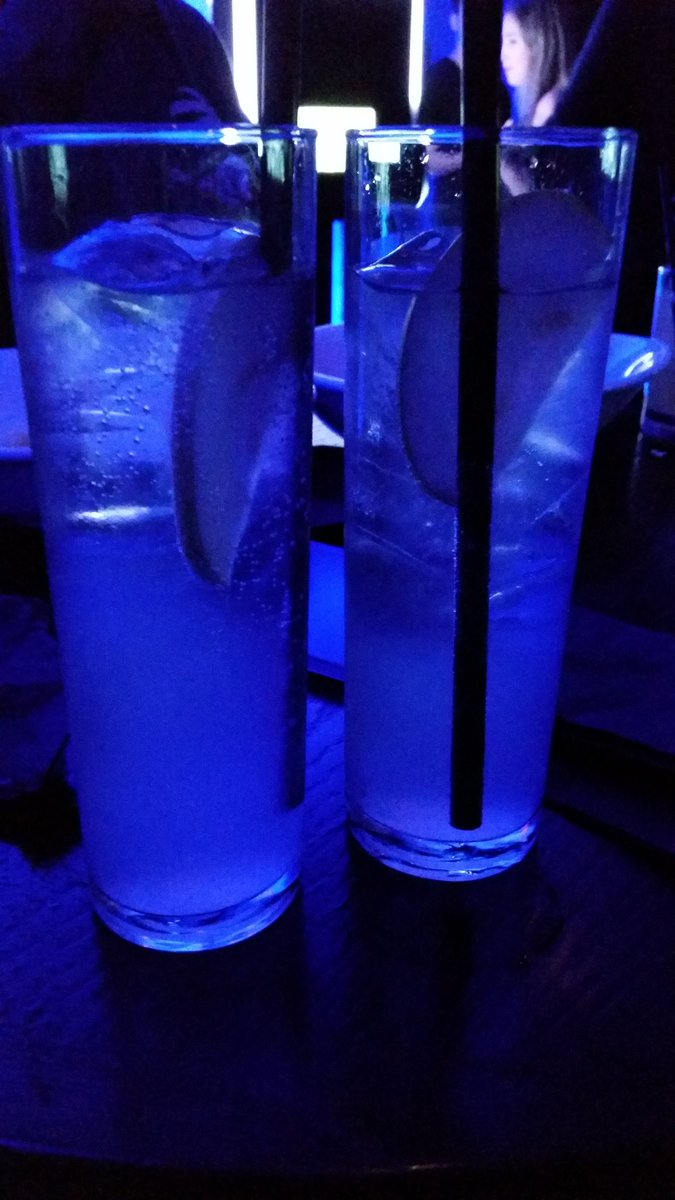 fredsmyangel's tweet photo. Yummy apple drinks!! #cirocmix https://t.co/uj3aVe3wv4