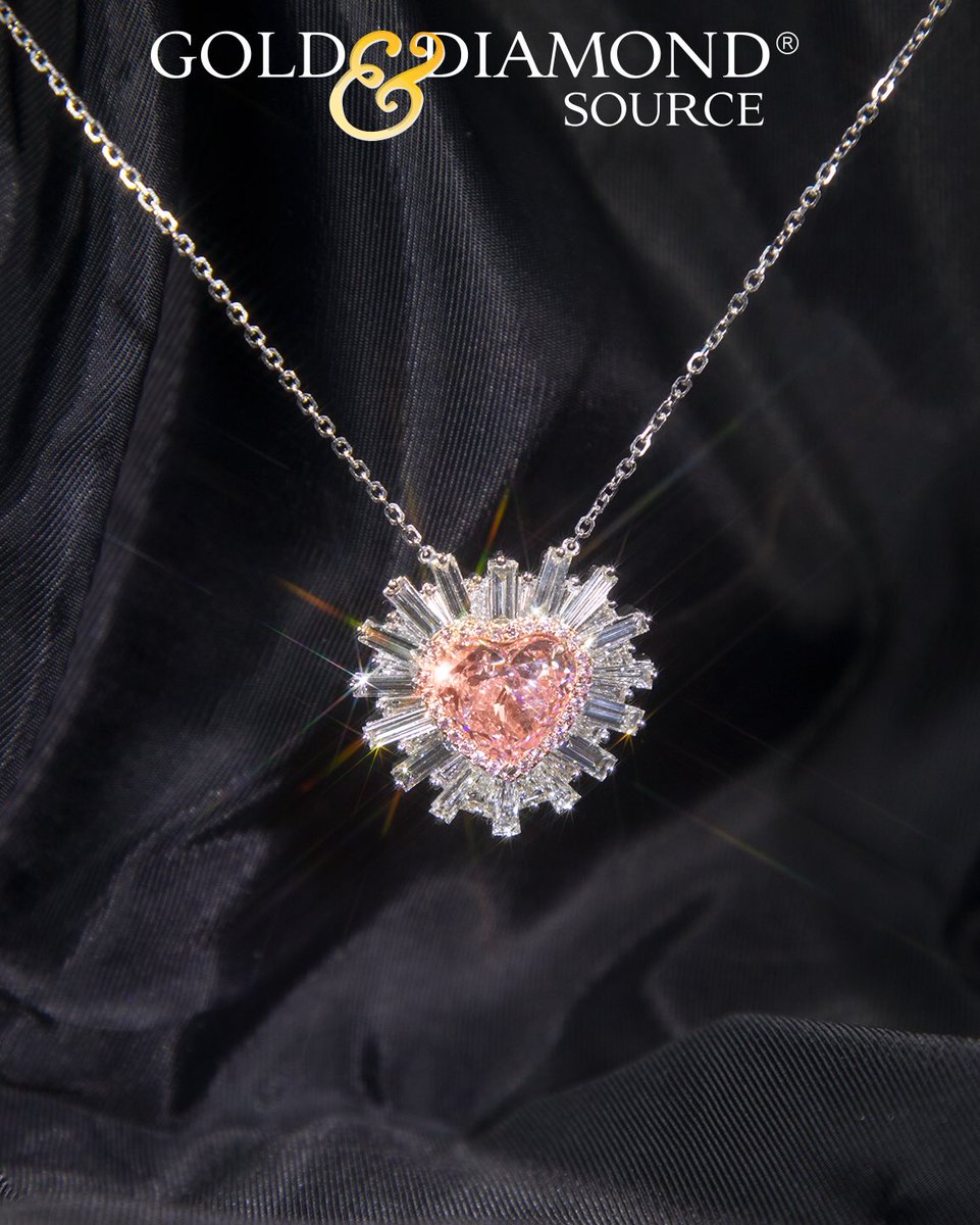 goldanddiamond_'s tweet photo. From our Juleve Collection, 
3.71ct Fancy Heart Shaped Diamond set with 2.93ct baguette diamonds in 18kt white gold $139,999! 💞 #gdslove https://t.co/XNIRgB6WIx