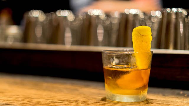 Where to drink this weekend: The new #BarClacson #DTLA from guys behind <a href="/213Hospitality/">213 Hospitality</a>, <a href="/TheVarnishBar/">The Varnish</a> etc: goo.gl/vscCaV