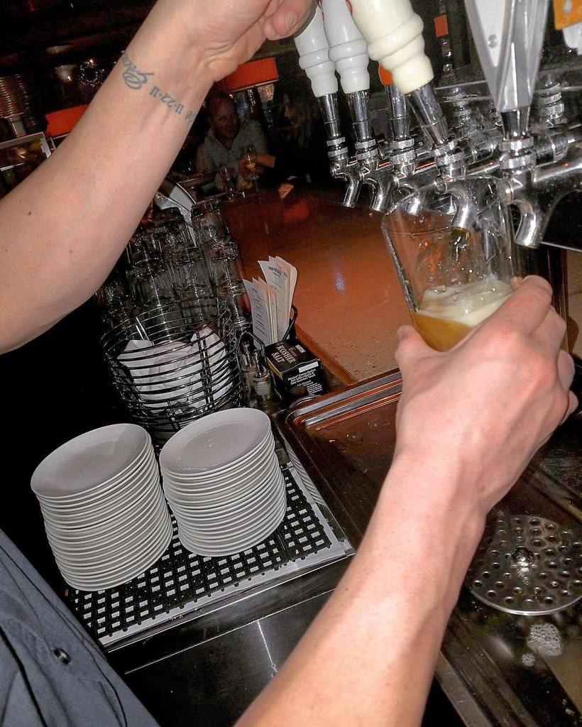 When the weather outside if frightful, but the beer is so delightful and since we’ve only … ift.tt/2jysemw