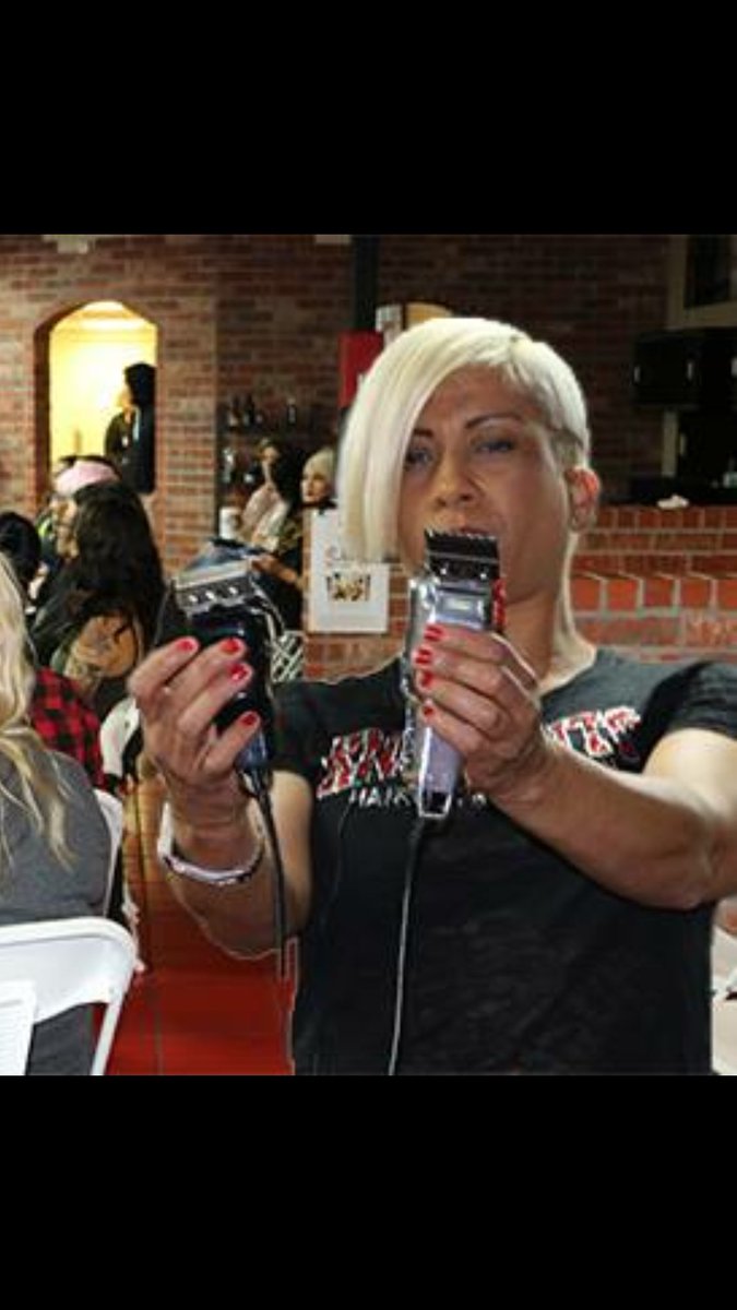 KnockoutsHair's tweet photo. Expert teaching from Christina Goree at Knockouts Advanced Training Academy. https://t.co/C6aZWOYR2c