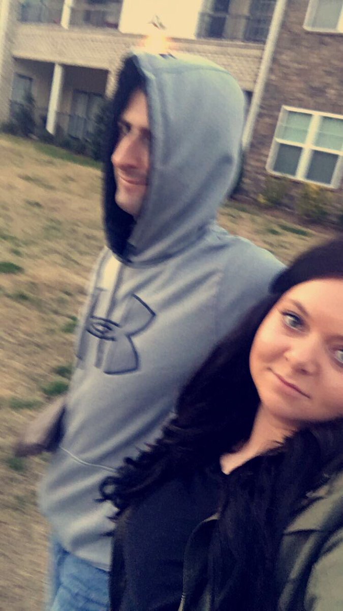 breonnadanyale's tweet photo. tonight was perfect and exactly what i love about us 🖤 #datenight #stayingido #mrandmrsgrimes https://t.co/JI4Z5bvBiq