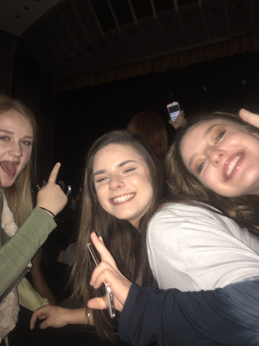 cydneyntraylor's tweet photo. thank you for such a memorable night!! 💗 (&amp; sorry i forgot to let go of your hand!) @ColleenB123 #MirandaSingsNewOrleans https://t.co/qKevpIThNJ