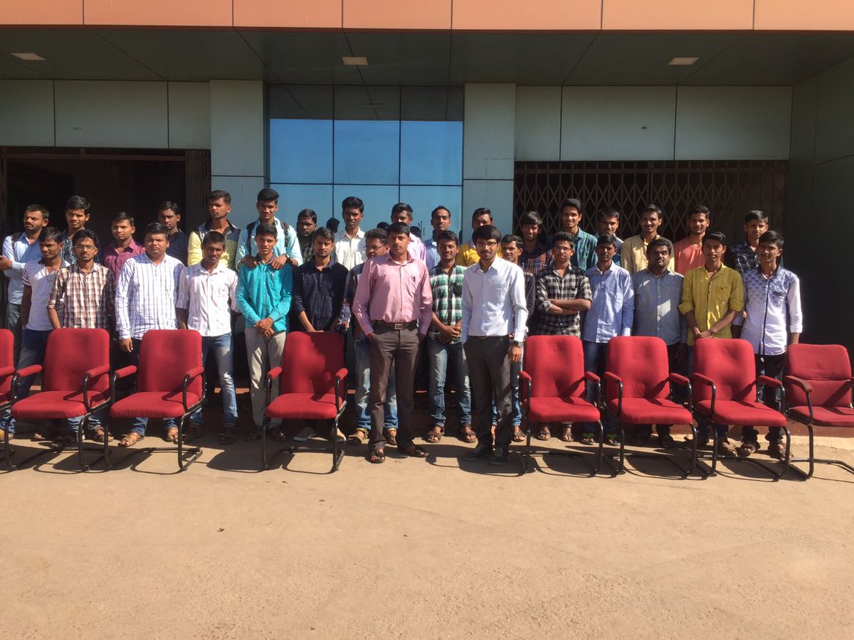 rsolutionspl1's tweet photo. SAP Training Program Conducted by RSPL Team Ashokrao Mane Polytechnic, Ambap
#sapprogram #saptraining #sapacademy #msbtesponsored #sapindai https://t.co/jBcbcsmcX5