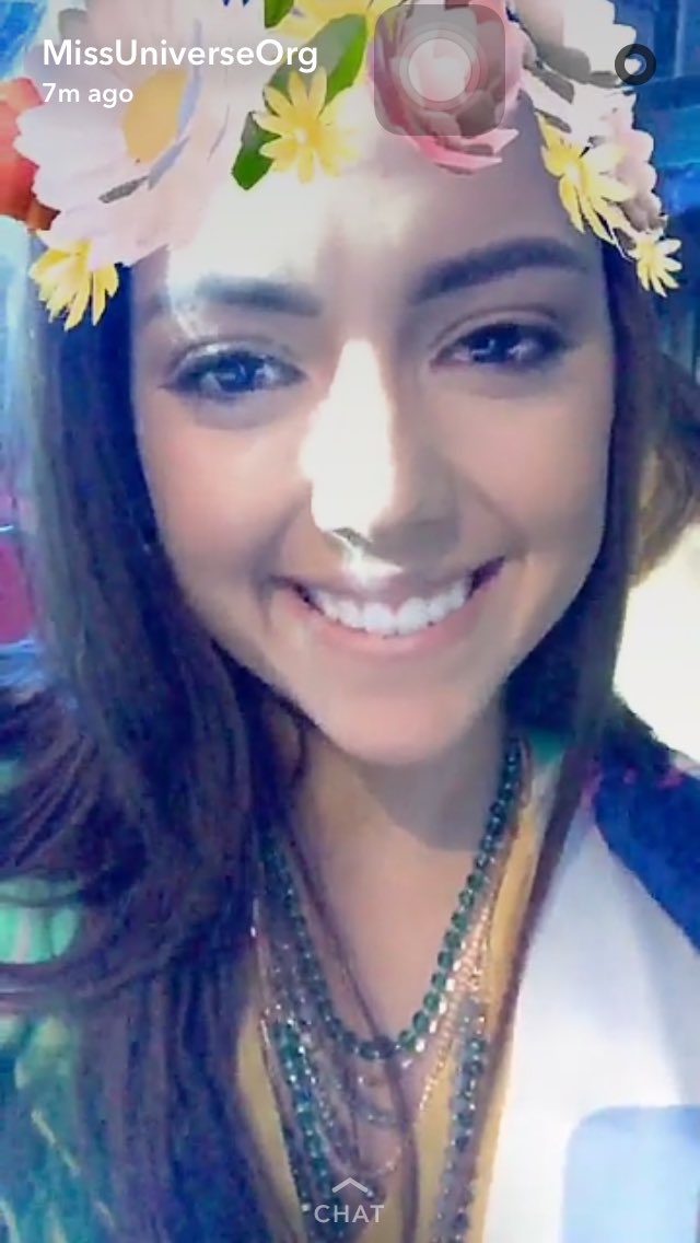 levilette27's tweet photo. #Belize 🇧🇿
#MissUniverse 👑 https://t.co/h2cTf0oWnl