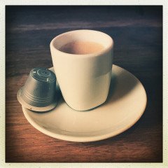 CoffeeCapsuleG's tweet photo. Review of Nespresso Compatible coffee capsules https://t.co/eeaWXP7nRx #coffee #coffeelovers #coffeetime #espresso https://t.co/jO5LMenWc9