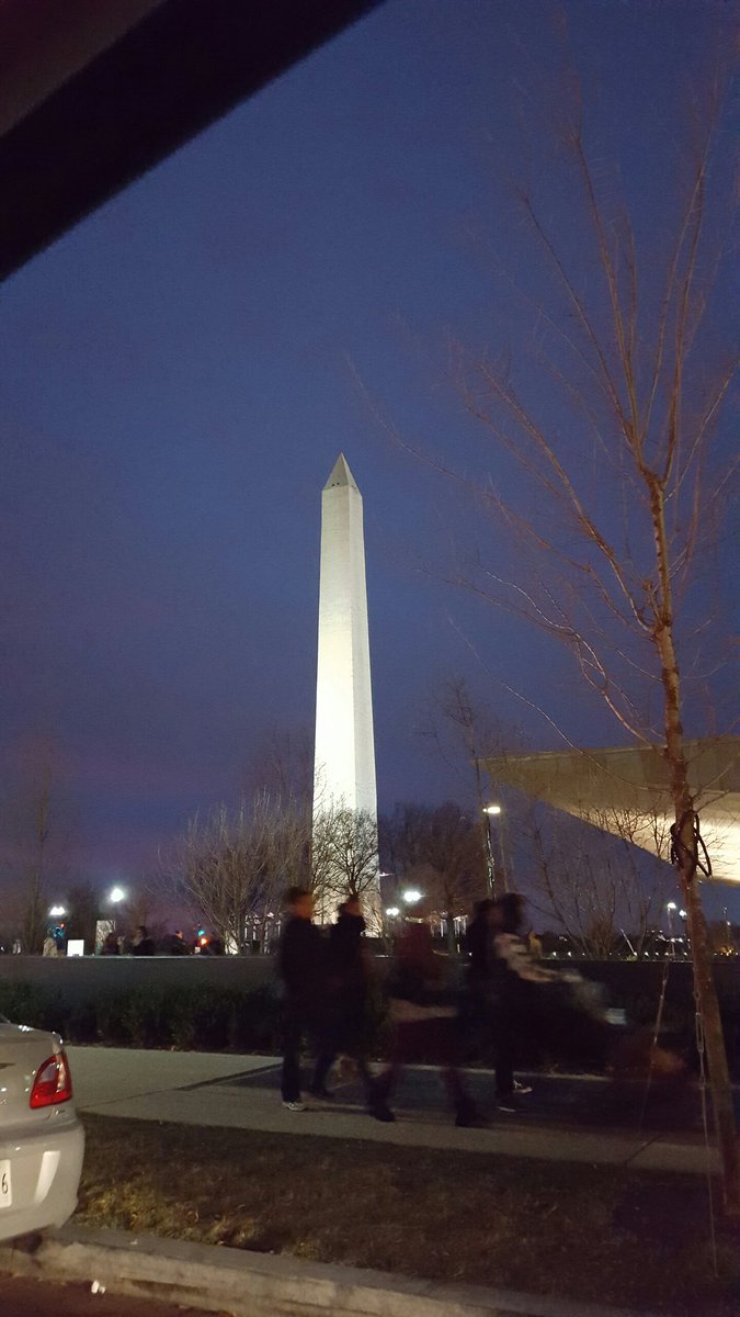 Tdogzoo's tweet photo. The glow of the Washington Monument. #grateful #loveDMV #district #graceandmercy #eyeisonthesparrow โค๐ค๐ฅ๐ฃโ๐ https://t.co/kX8eCJEKbG