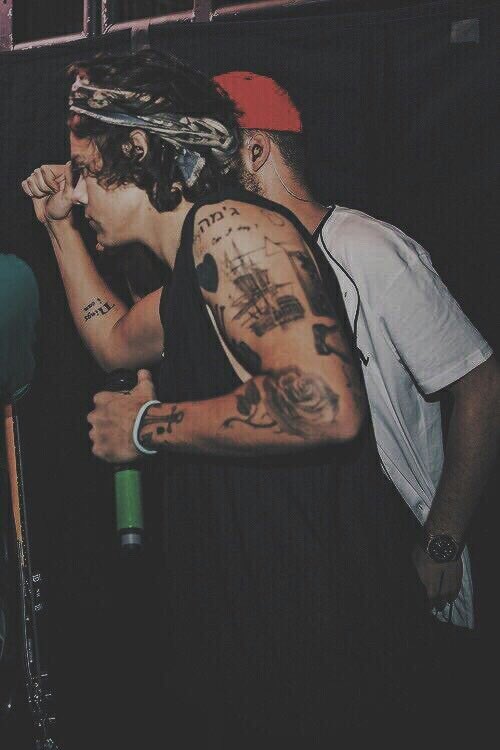 plusoflarry's tweet photo. day 7: fav tattoos a brabuleta e as andorinhas, 17black, o coração, things i can't things I can, brazil, o g, o cadeado https://t.co/WVMJSrteJy