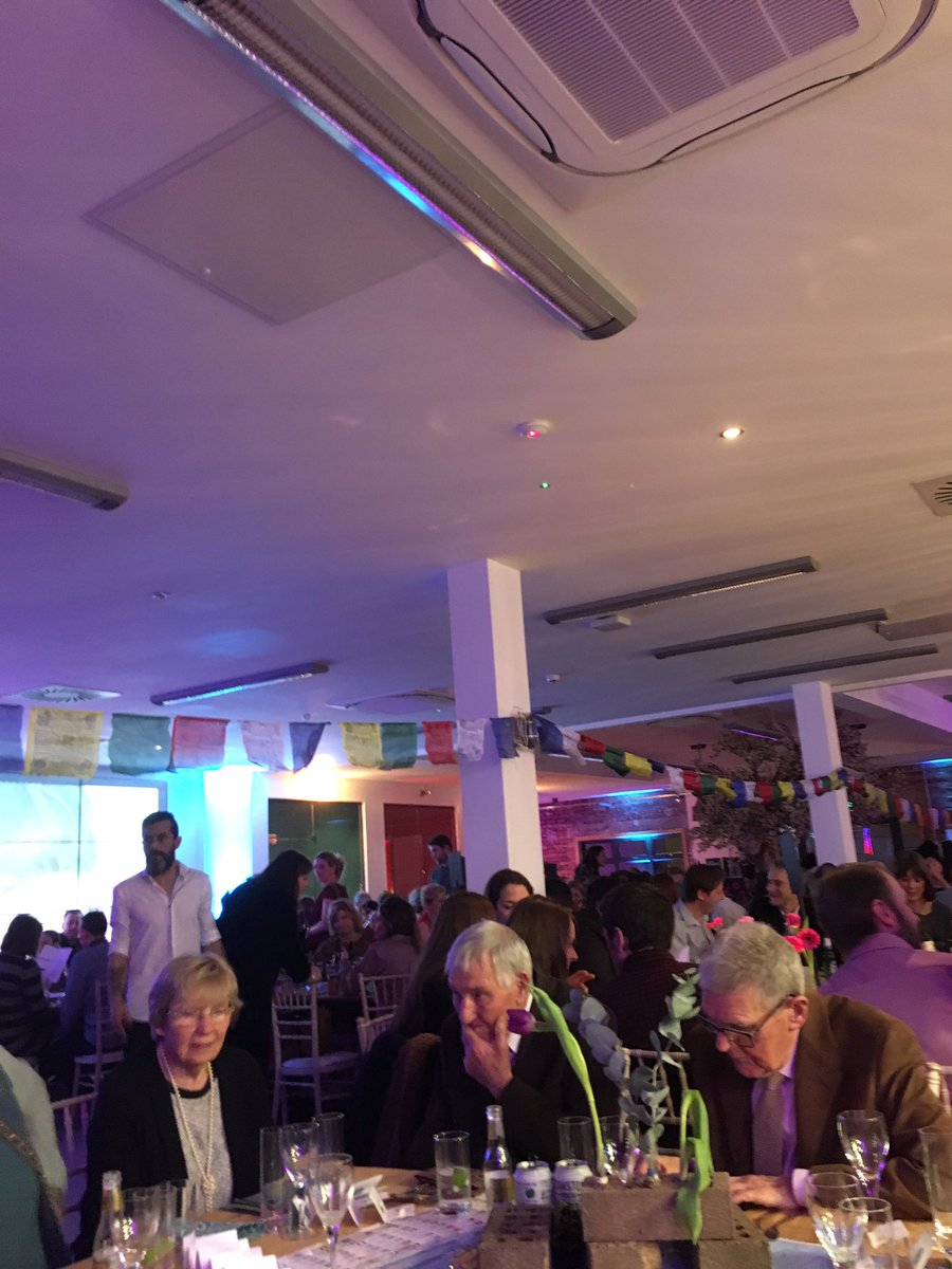 NikkiGiant's tweet photo. A fantastic night at #brickjam2 raising funds with @ITVCaroleGreen for Brick School in Nepal. Thanks @DirtySerifs for the invite! https://t.co/vNUy9WaIiC