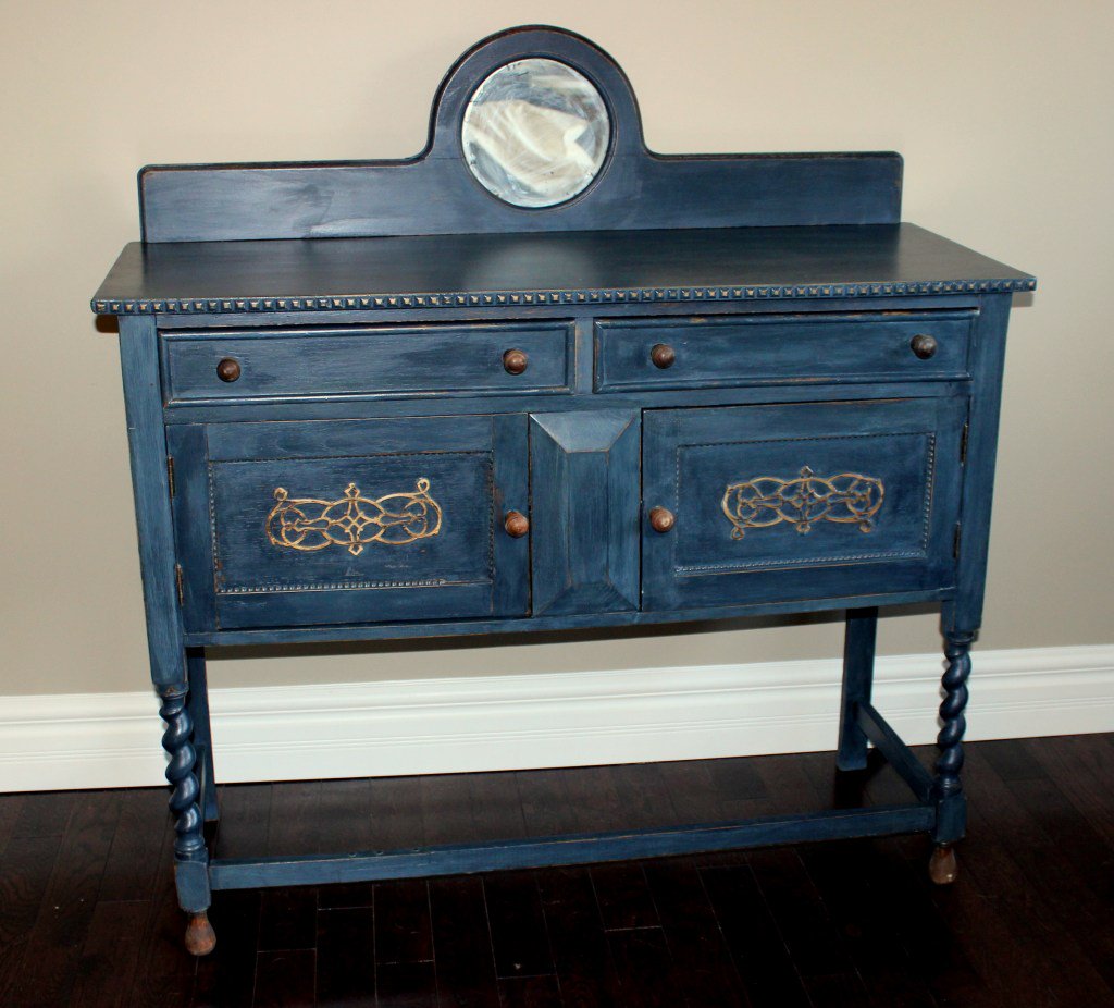 CovetEco's tweet photo. Varnish 101 https://t.co/xSMHk892c6 https://t.co/EZ6GoH61rF