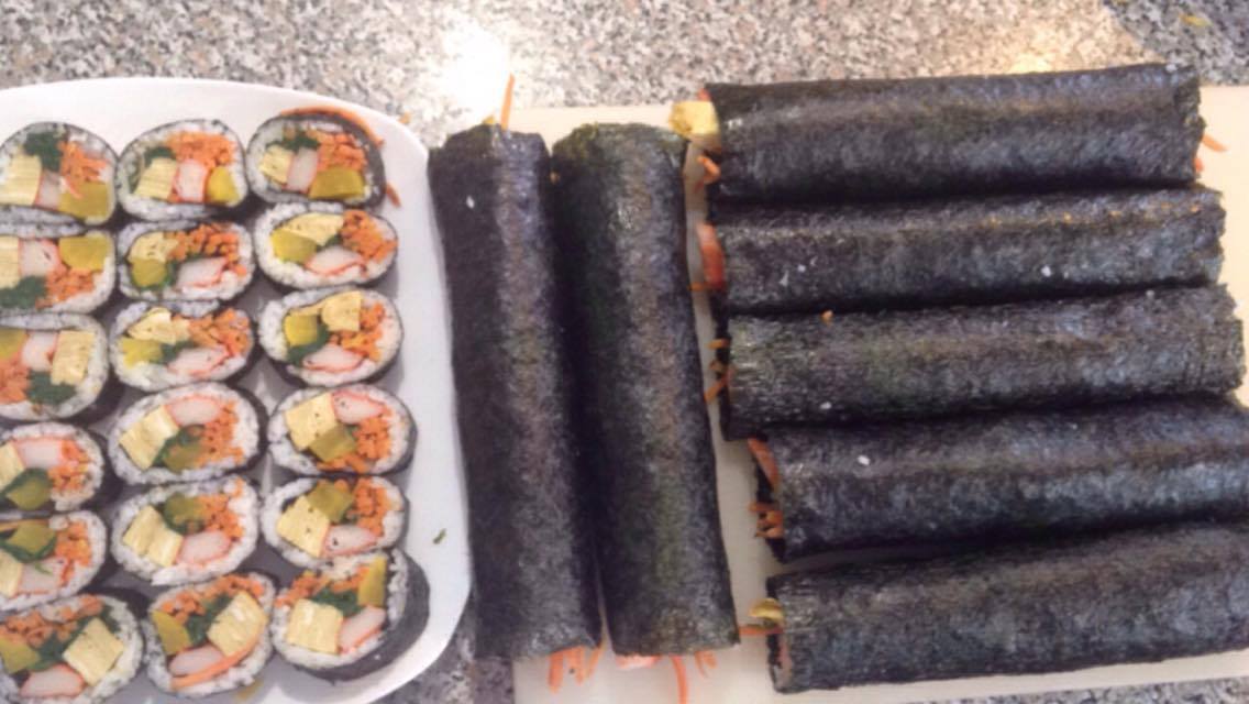 adage085's tweet photo. Voici mon produit final bricoleur! C'était délicieux! #Koreansushi #ped4760 https://t.co/EtzRtsTHNg