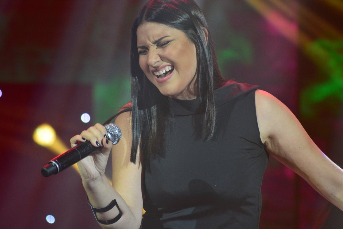 yomellamopy's tweet photo. ¡Gran presentación de nuestra #NataliaJimenez esta noche en el programa! 👏😍 ¡Una gran voz para ser la tercera este viernes! #YoMeLlamoPy 🎉🎤🎉 https://t.co/TpTdZ98okp