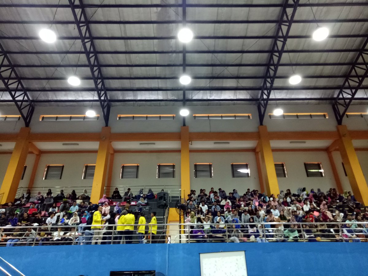 It's the day TROFI 2017!! Jangan lupa bawa alat tulis, papan jalan, dan tiket/form booking TROFI kalian.

TROFI 2017
#BeTheBest