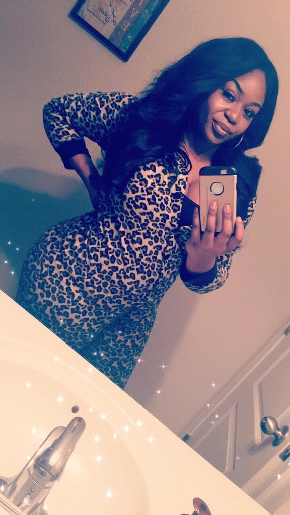 FineWomenASAS's tweet photo. #BigFineFriday --> @CallMeDimplezz 👀 #PrettyGirls #ThickGirls #BigFinesMatter #BigFineMagic https://t.co/2hOzVOrq4f
