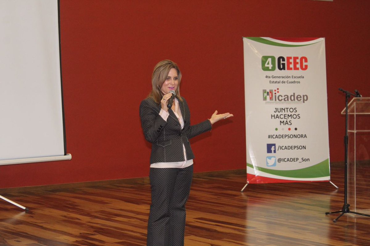 IRHsonora's tweet photo. Nuestra Diputada @KittyGutierrezM en amena charla con 4GEEC #ICADEPSONORA @CDEPRISonora https://t.co/Hr6vbztEdi