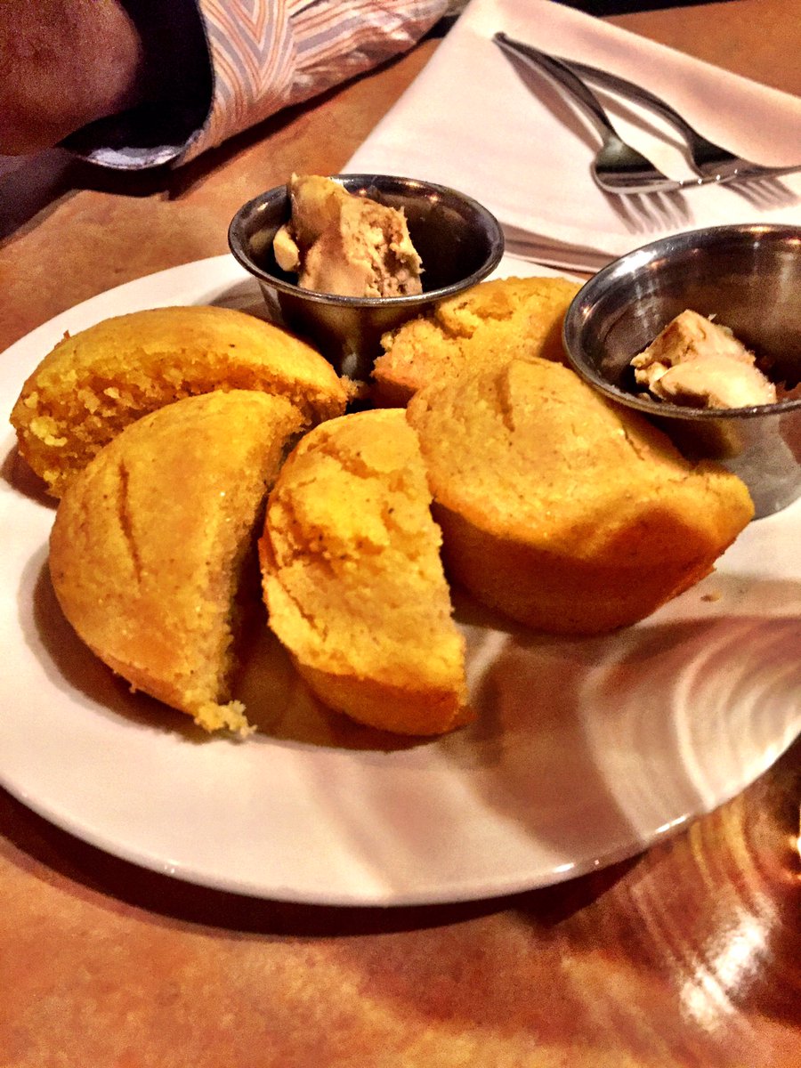 Passports_Grub's tweet photo. When dinner was so good last night you have to return!! That's good food!! #Murfreesboro #foodie #tennesseeblogger #5Senses https://t.co/D5Ywk2Siz9