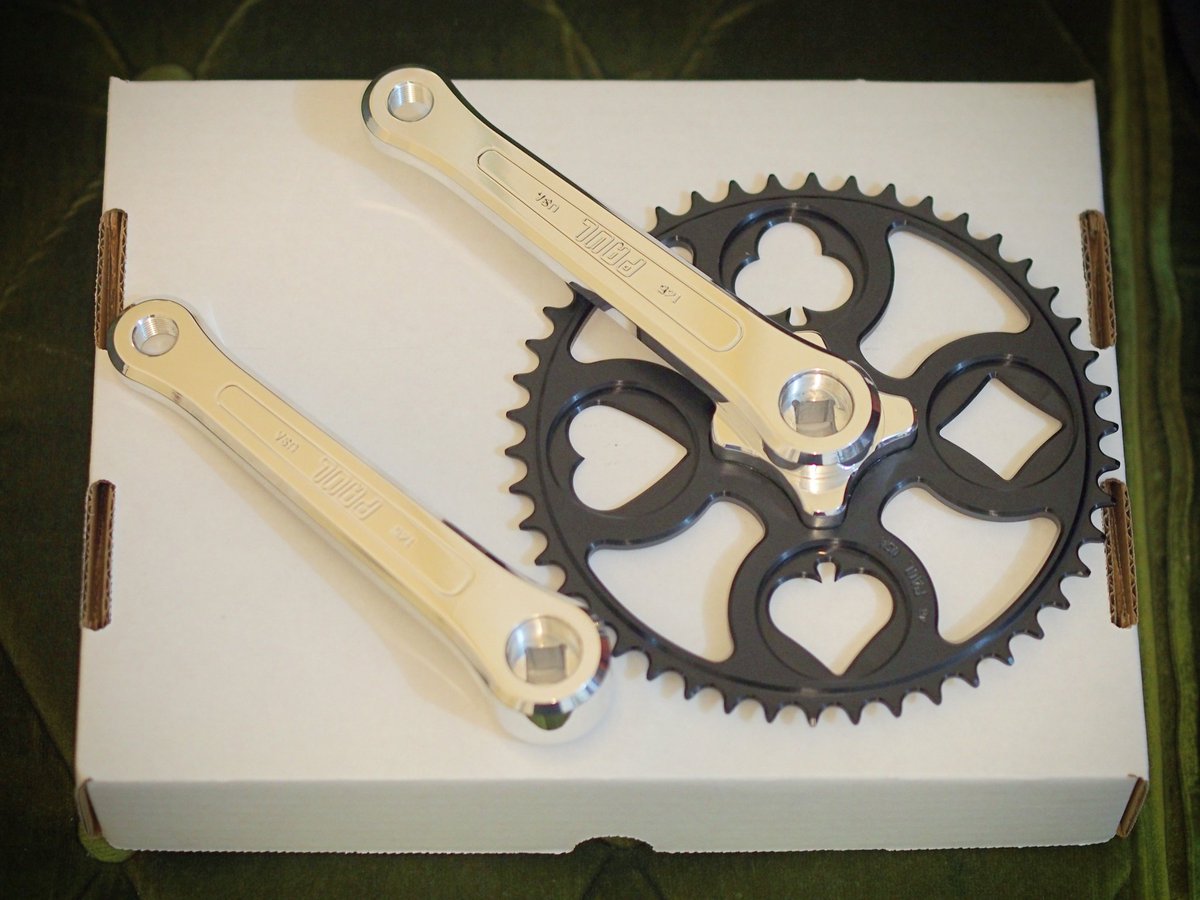 _michelle1's tweet image. キタキタキターー！！！paul componentsのクランクを個人輸入！！トランプ柄のチェーンリング穴がめっちゃかわええ。 #paulcomponents