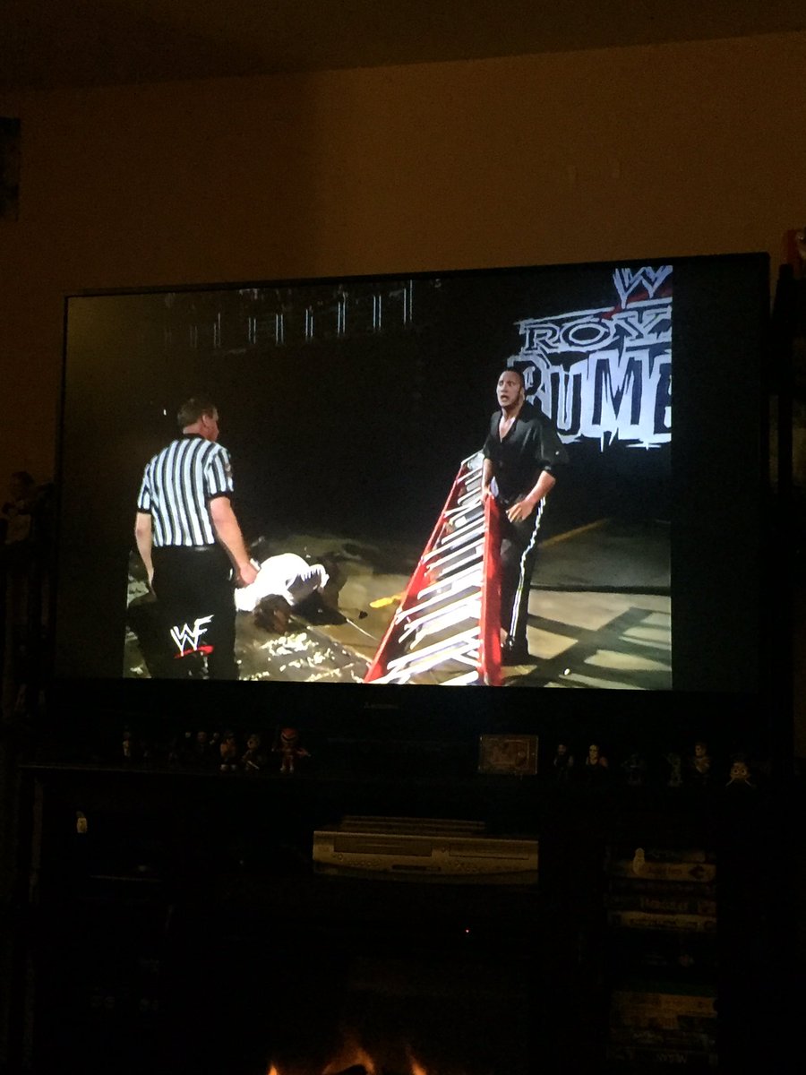Will_Benning_29's tweet photo. Watching the 1999 Royal Rumble π€π» #wwf #wwe #RoyalRumble #RumbleFever #1999 #rocky #mankind #iquitmatch https://t.co/c3Qs21XdfK