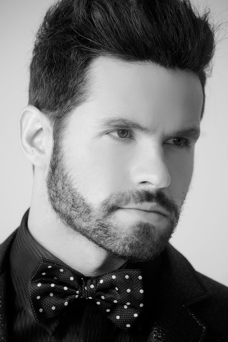 TeamElefans's tweet photo. Esa mirada que tiene loca a todas las Elefans💘 https://t.co/g7JusvFduh