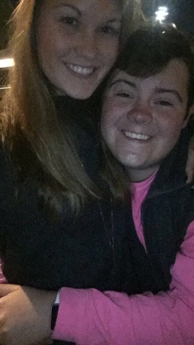 AnnaSB13's tweet photo. Bc I get to see you in one week @canup_10 https://t.co/DGeujvI2sC